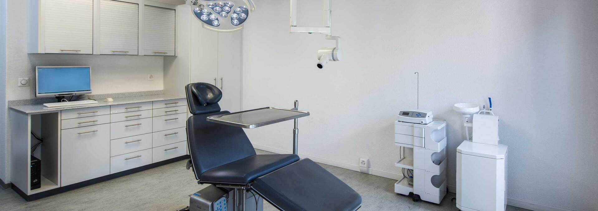 Operationszimmer Zahnarzt Behandlung